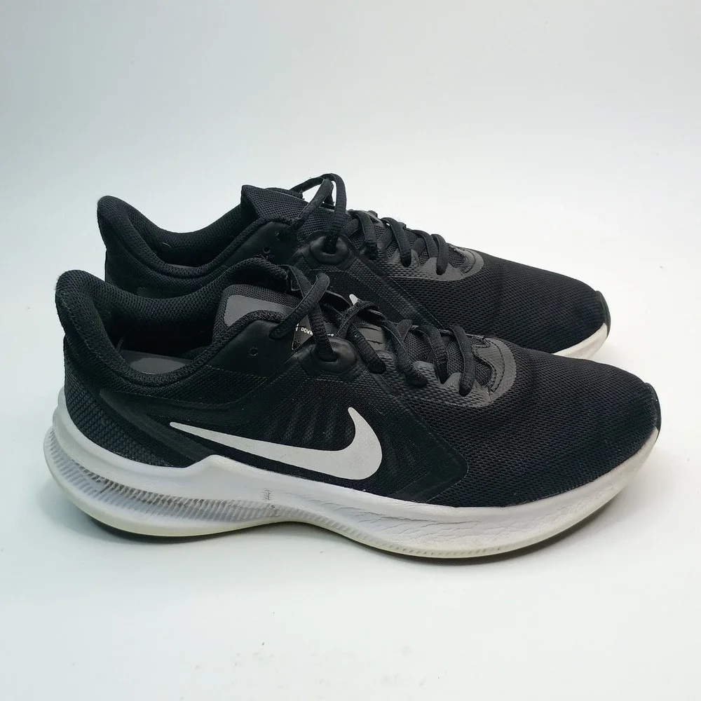 Nike Downshifter 10 Running Shoes Women Size 8.5 Black CI9984-001 Mesh Sneaker